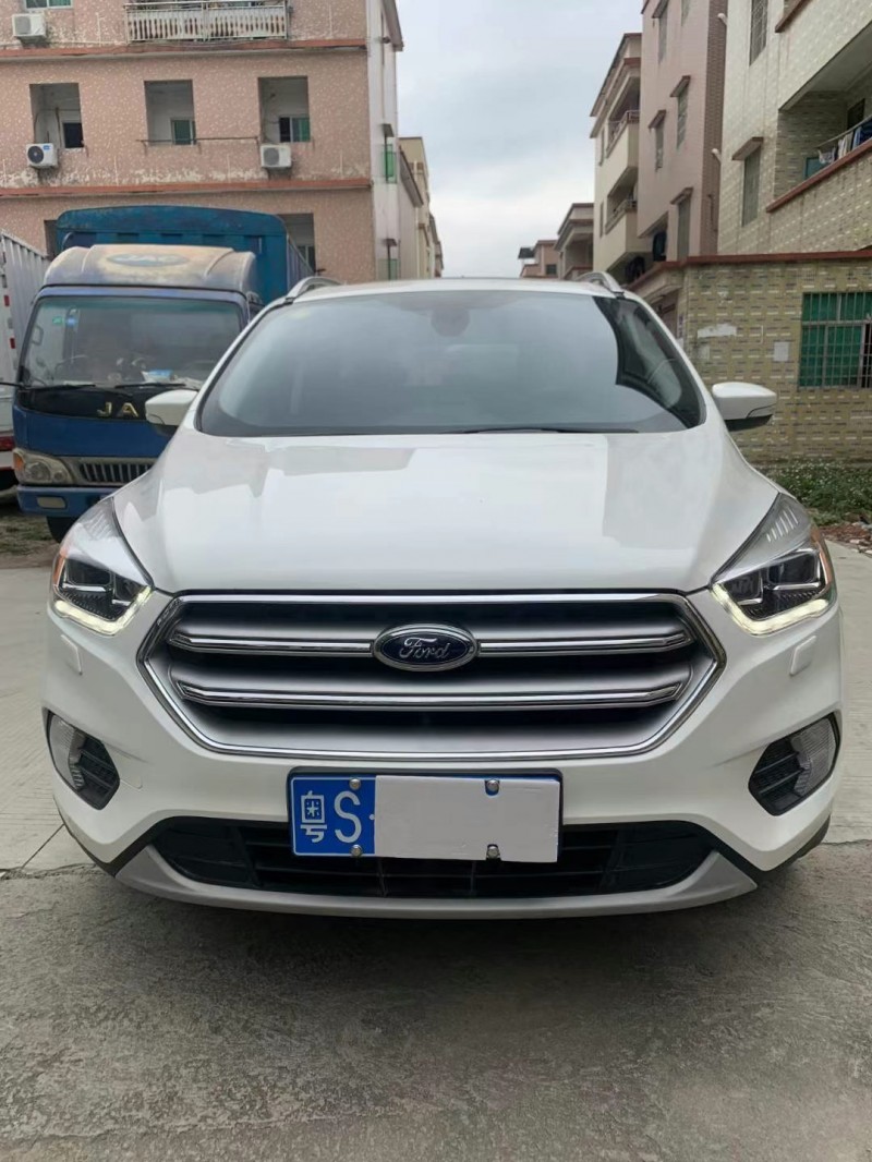中山18年福特翼虎1
