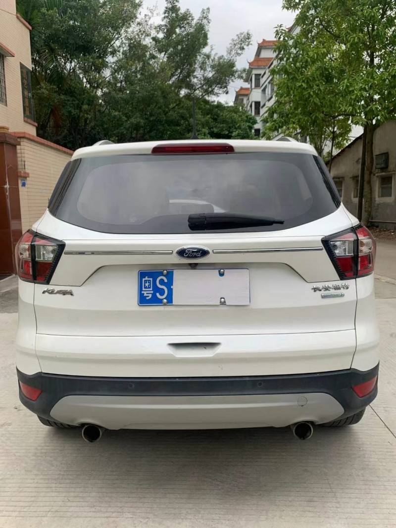 中山18年福特翼虎9