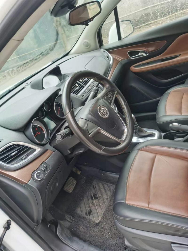 中山13年别克昂科拉8