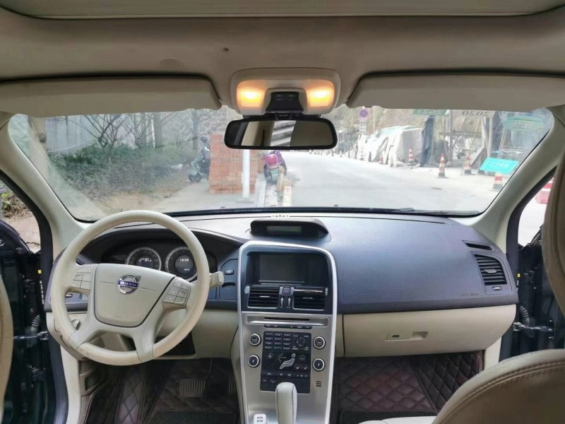 杭州10年沃爾沃XC606