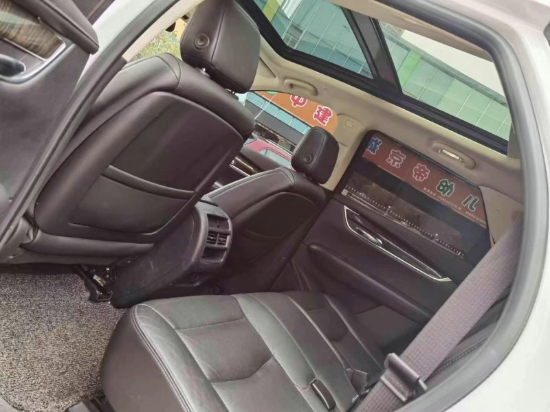 武汉18年凯迪拉克XT54