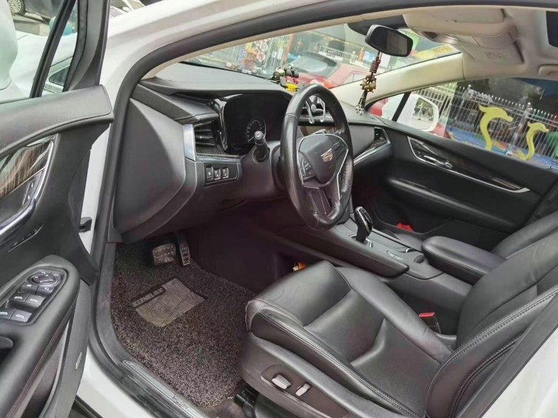 武汉18年凯迪拉克XT56