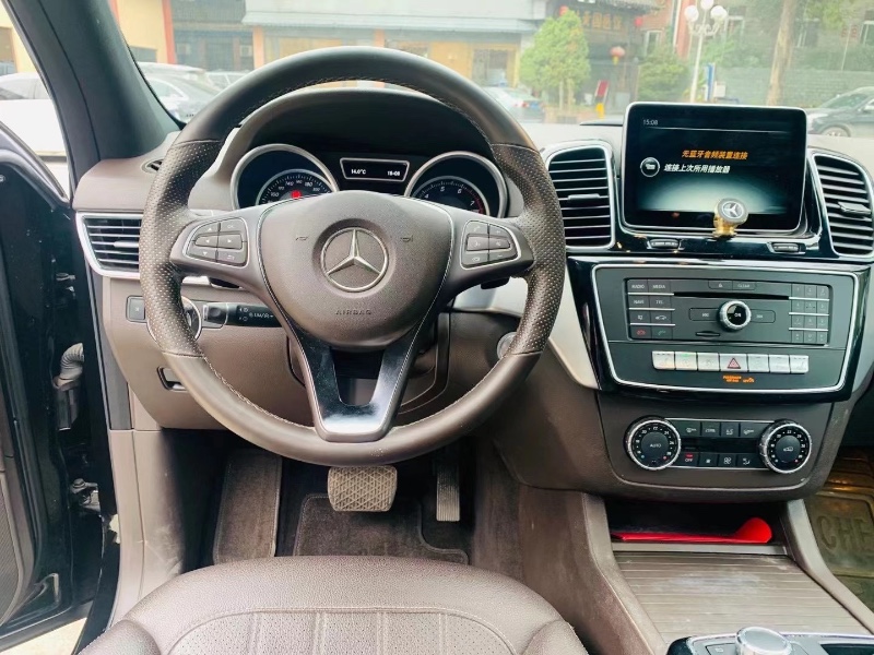 广州15年奔驰GLE1