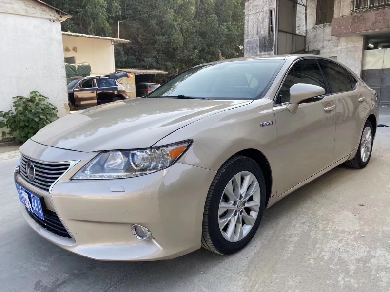 江门13年雷克萨斯GS1