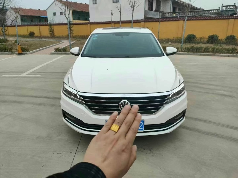 枣庄20年大众朗逸1