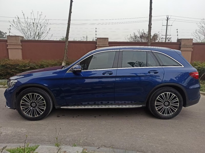 成都18年奔驰GLC3