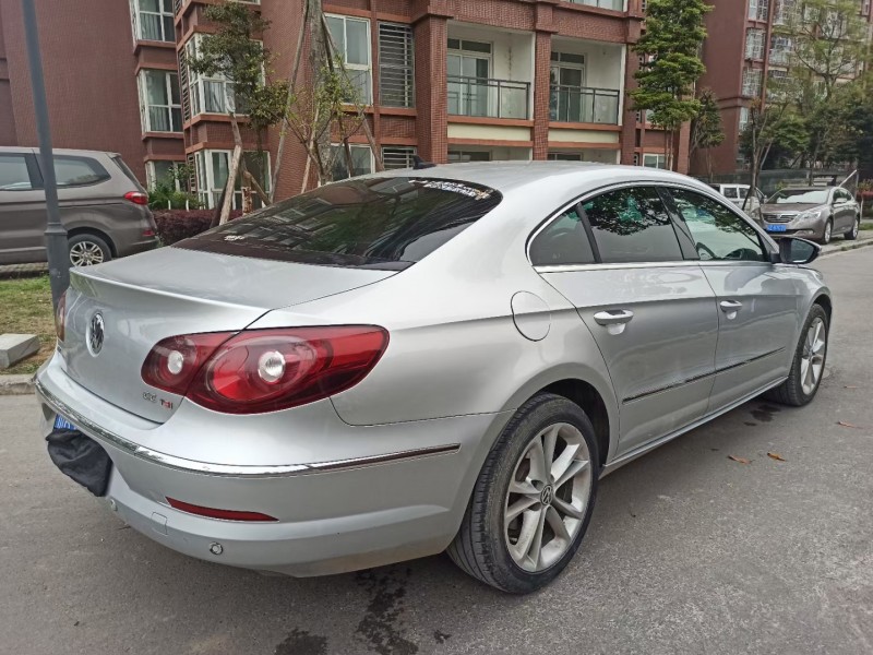 成都11年大众CC8