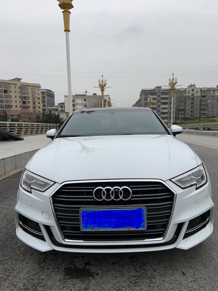 邵阳17年奥迪A311