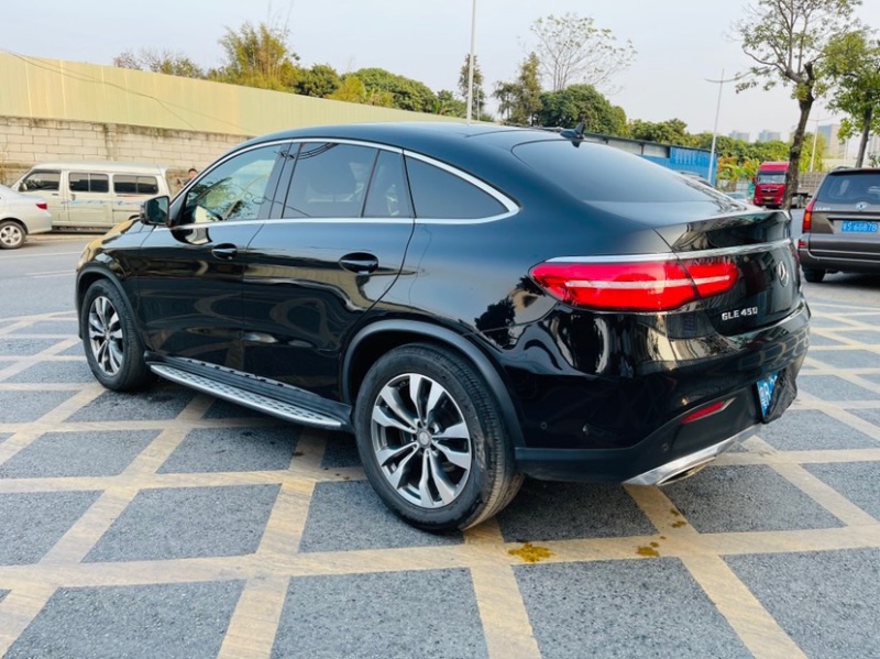 东莞16年奔驰GLE2