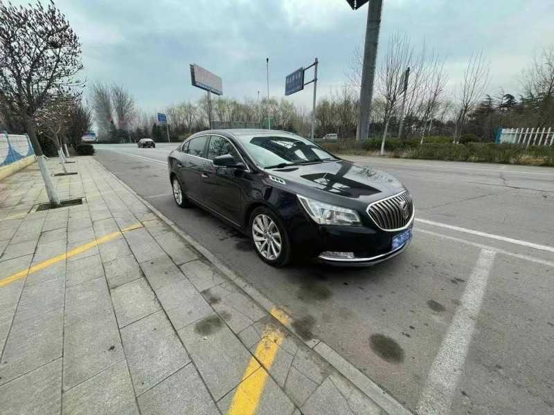 烟台14年别克君越8