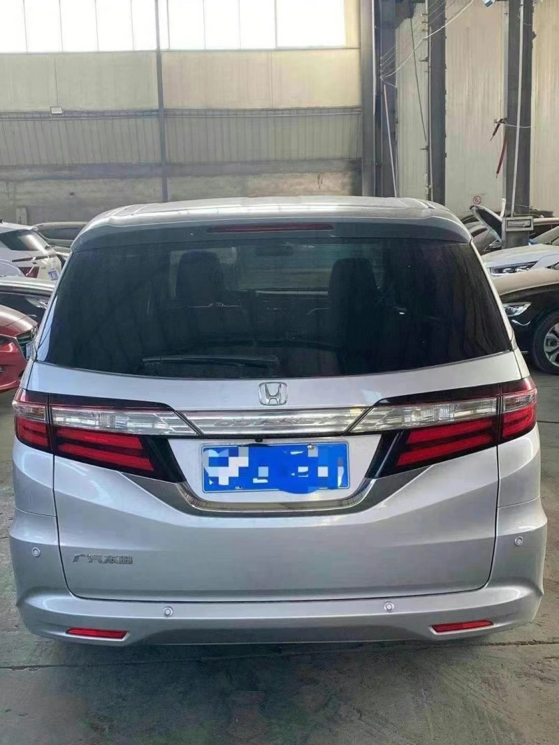 30 万品牌:奥德赛表显里程8万公里以上上牌时间2016-06排放标准2.