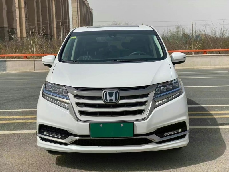 邢台17年本田艾力绅5