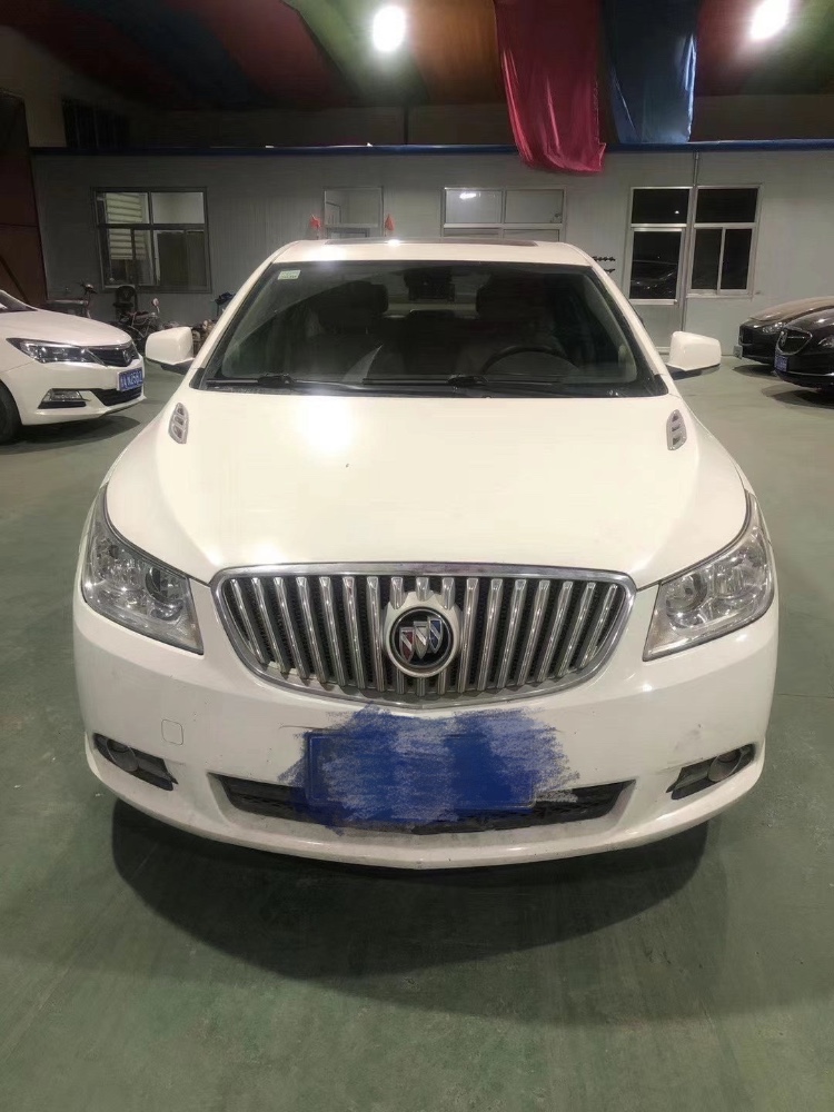 枣庄13年别克君越1