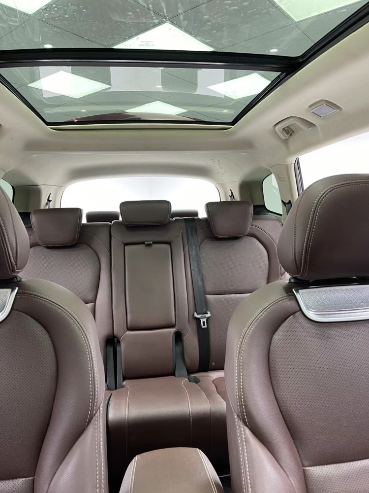 成都18年君马汽车S709