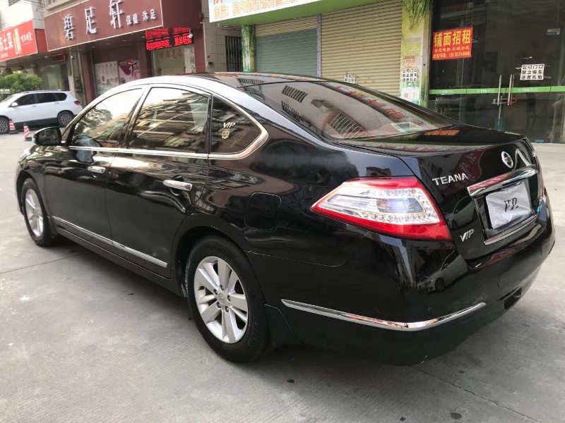 佛山12年日产天籁2