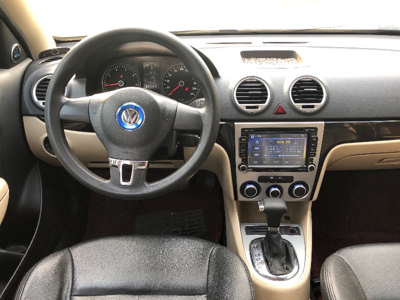 深圳12年大众朗逸5