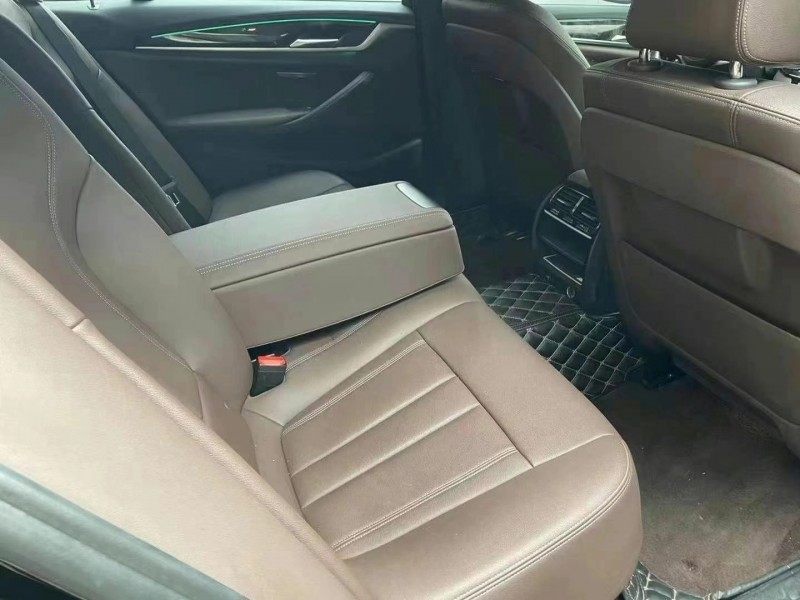 武汉18年宝马5系5