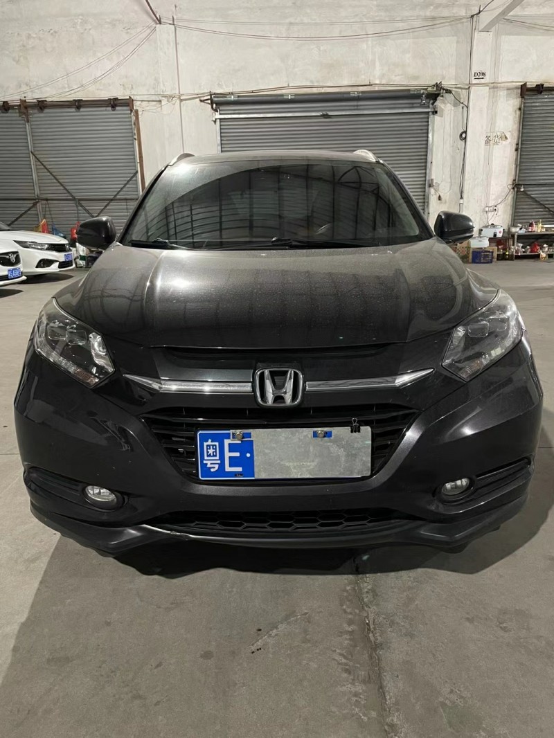 中山17年本田缤智1