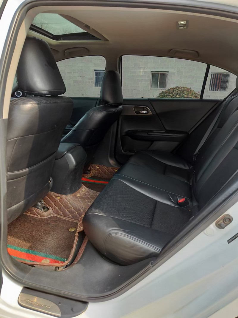 徐州15年本田雅阁9