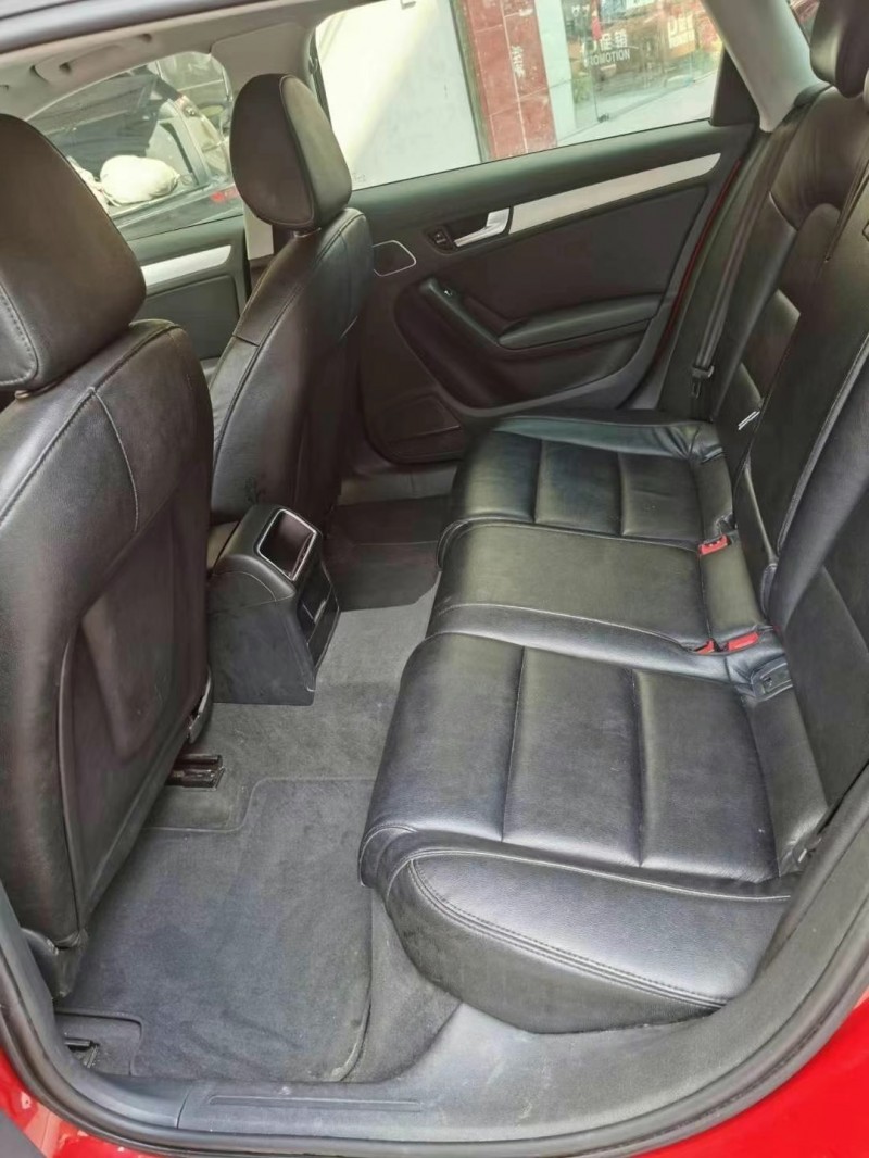 武汉13年奥迪A4L2