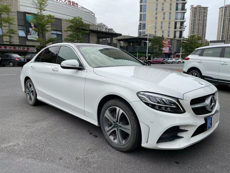 广州18年奔驰C3