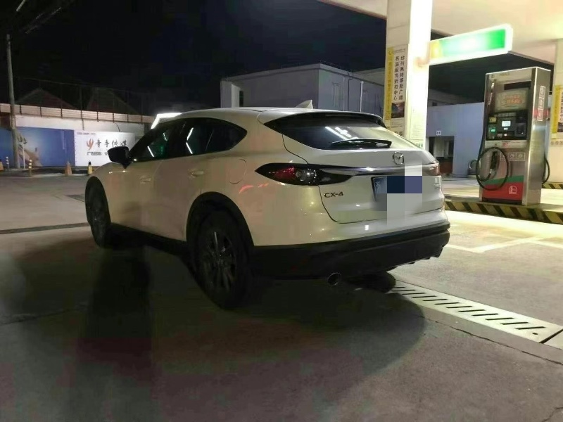 嘉興21年馬自達CX-48