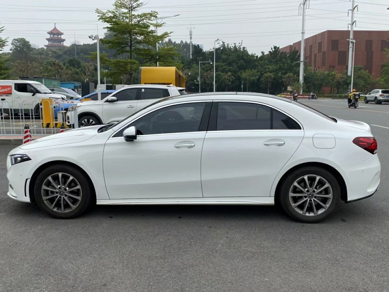 广州21年奔驰A6