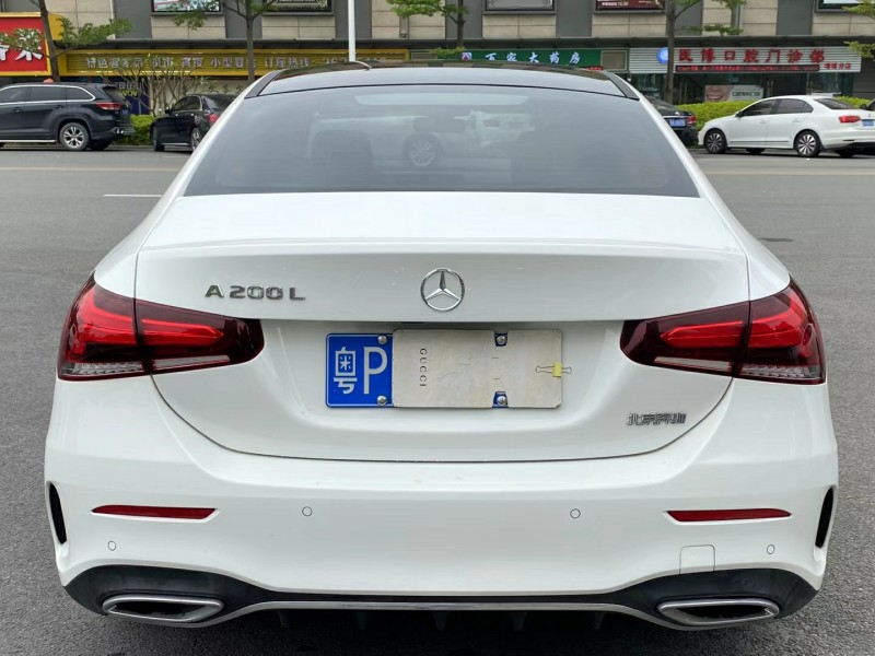广州21年奔驰A9