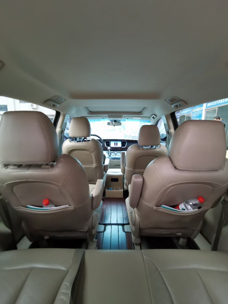 保定16年别克GL89