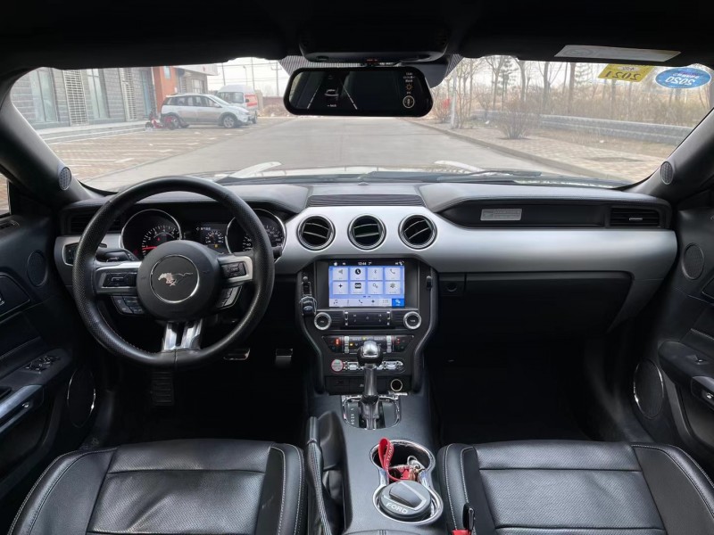 邢台17年福特野马7