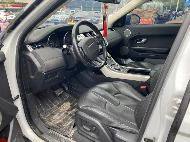 广州16年路虎极光5