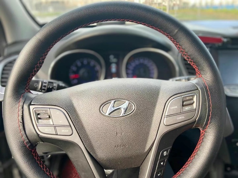 淄博14年现代新胜达4