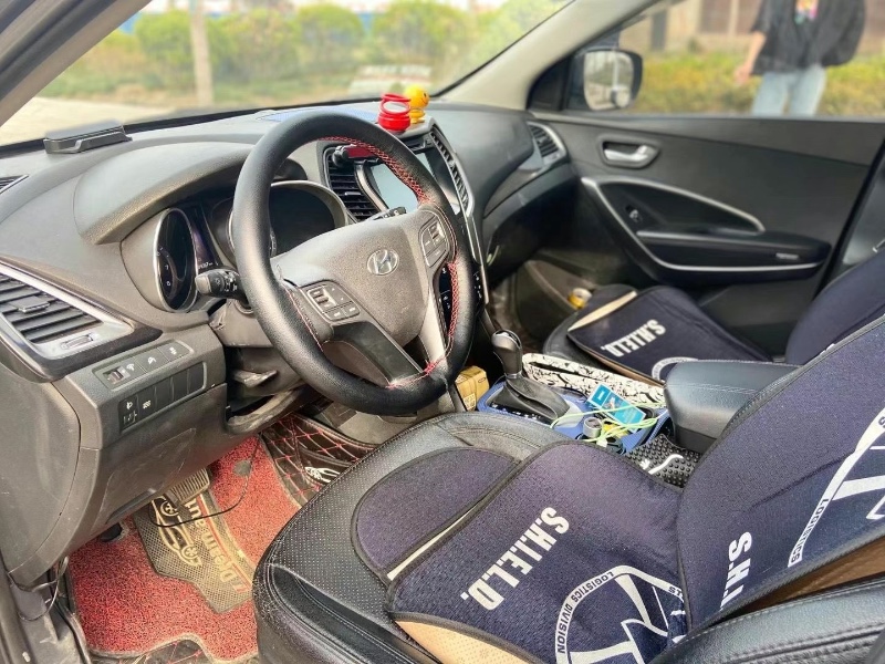 淄博14年现代新胜达6