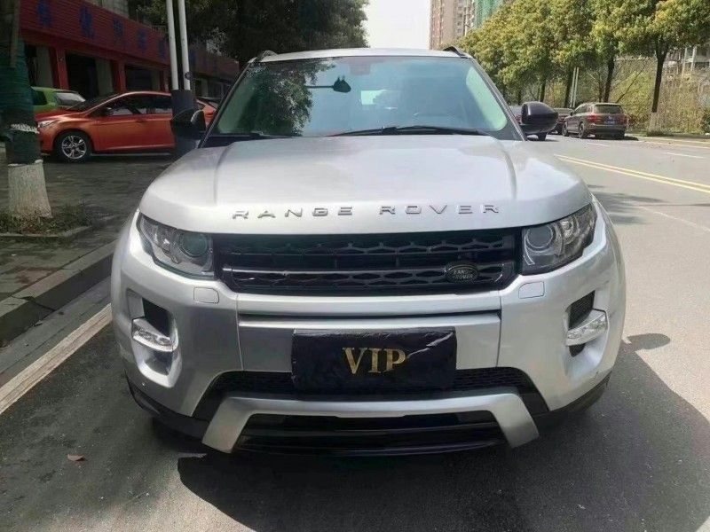 广州14年路虎极光1