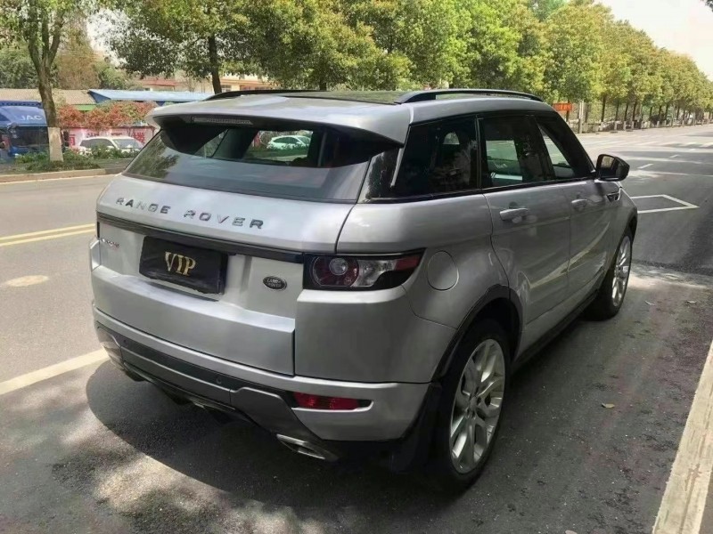 广州14年路虎极光7