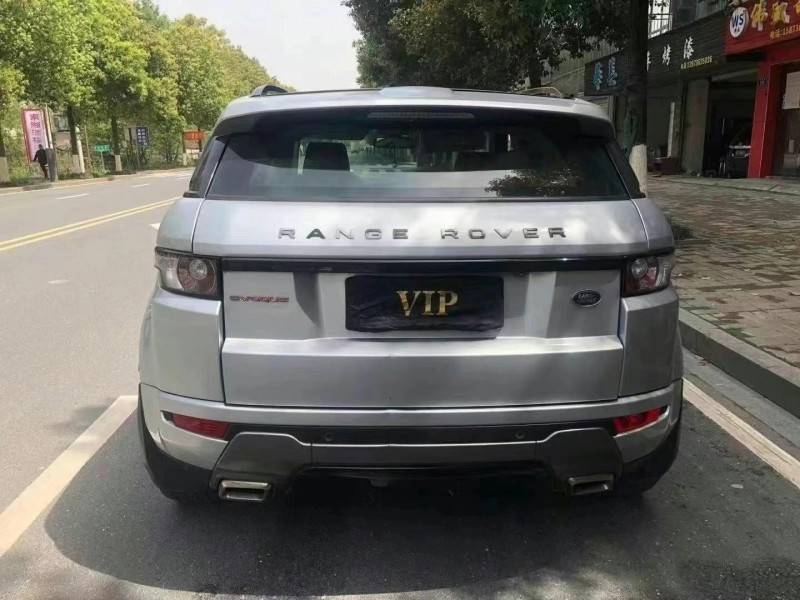 广州14年路虎极光9