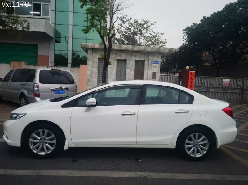 东莞14年本田思域6