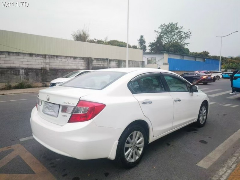 东莞14年本田思域8