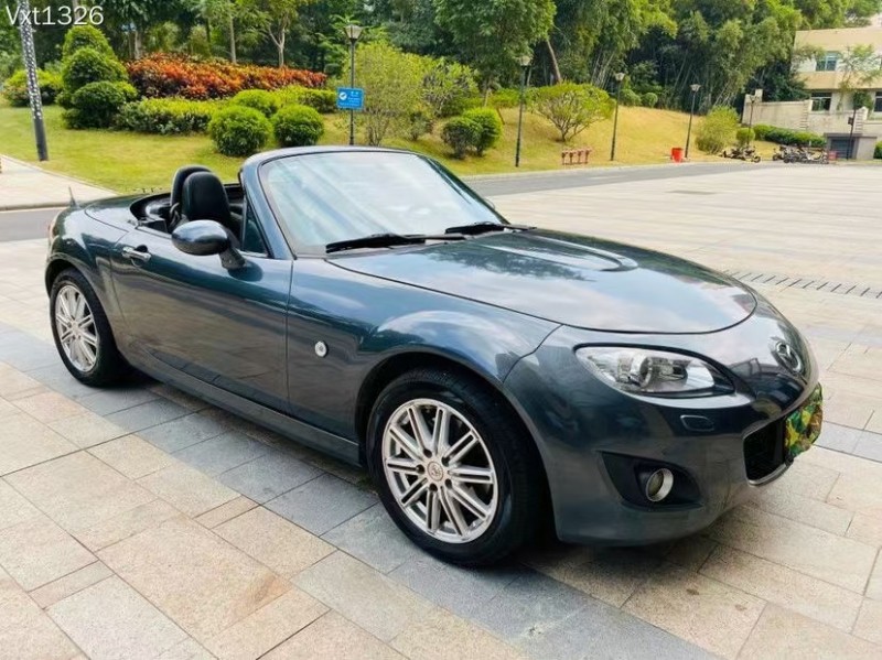 東莞11年馬自達MX-52