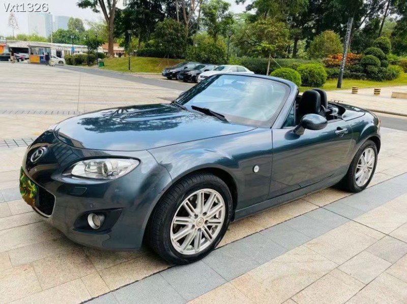 東莞11年馬自達MX-53