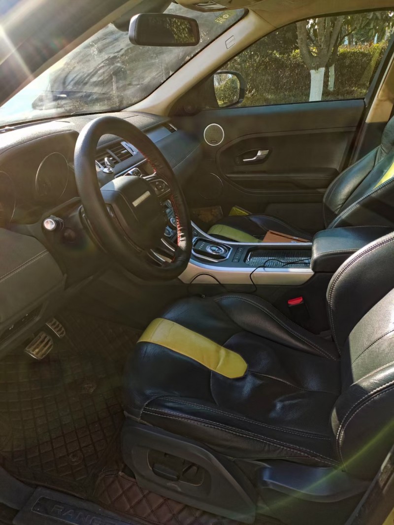 徐州12年路虎极光2