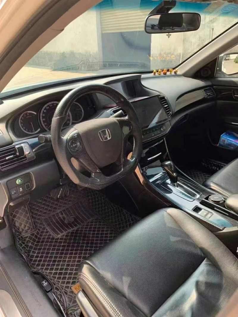 江门17年本田雅阁6