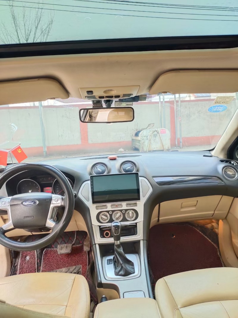 徐州10年福特蒙迪欧9