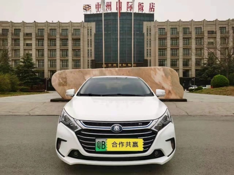 洛陽18年比亞迪秦9