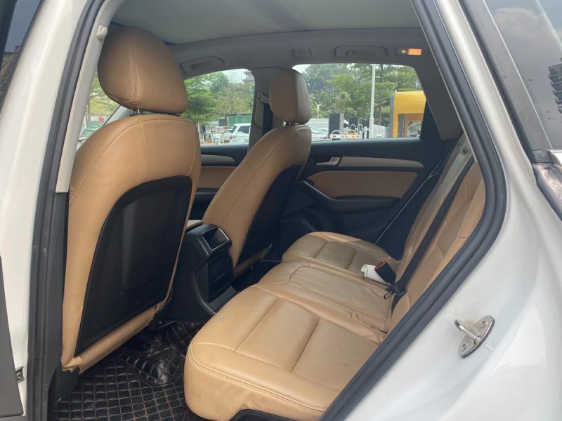 广州15年奥迪Q54