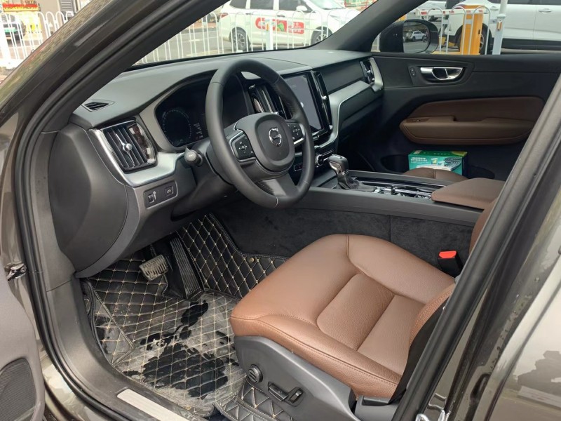 广州20年沃尔沃XC605