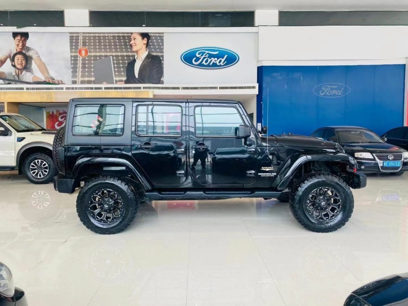 邢臺14年Jeep牧馬人3