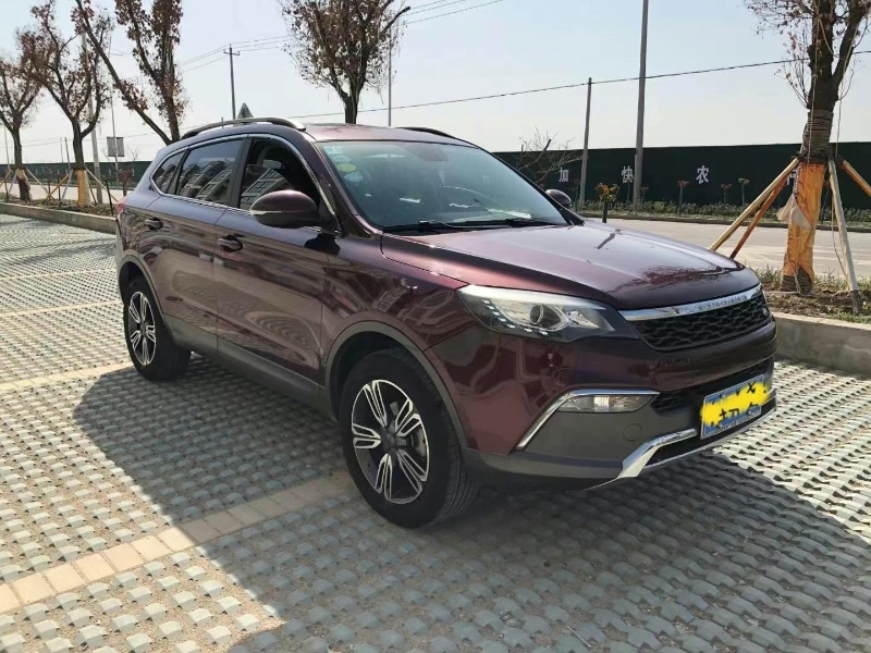 蘇州17年獵豹汽車CS107