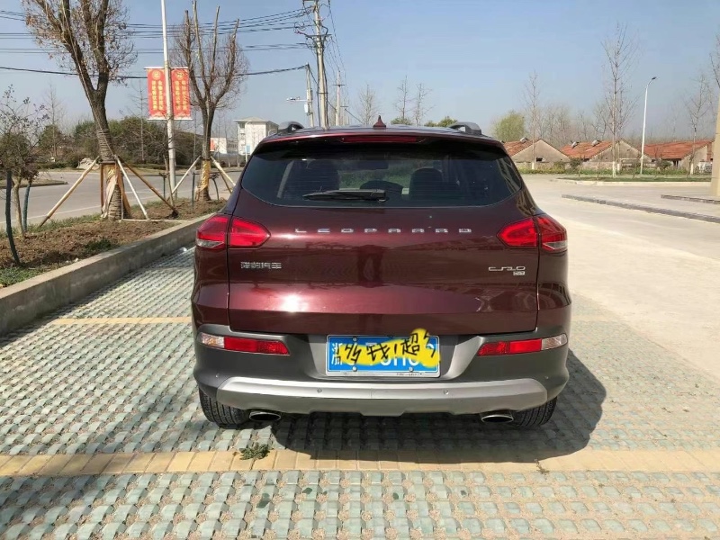 蘇州17年獵豹汽車CS102