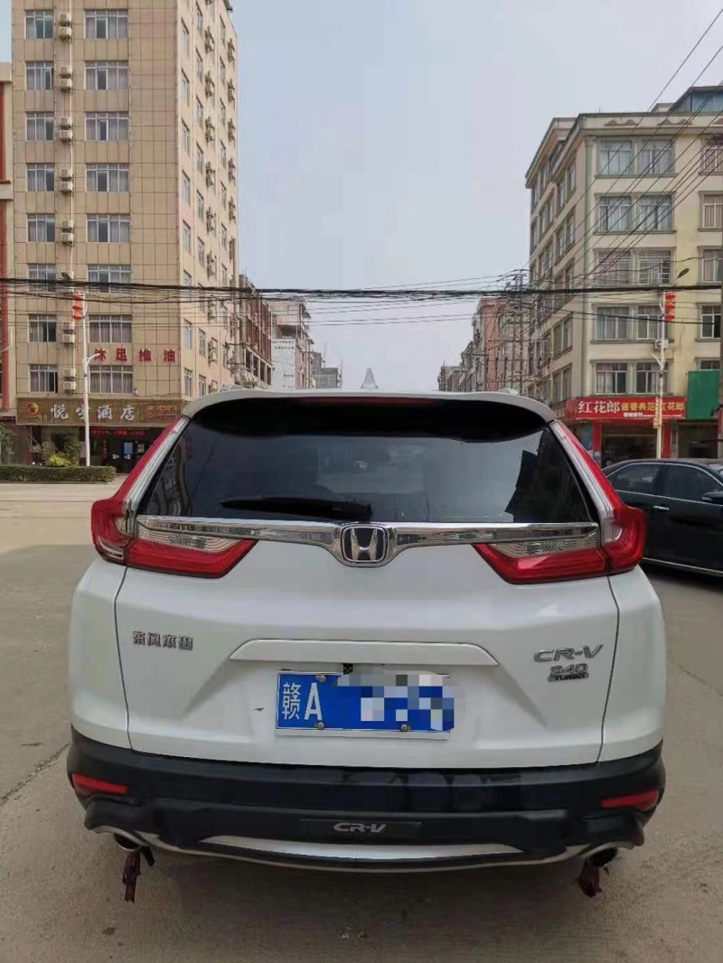 貴港17年本田CR-V3
